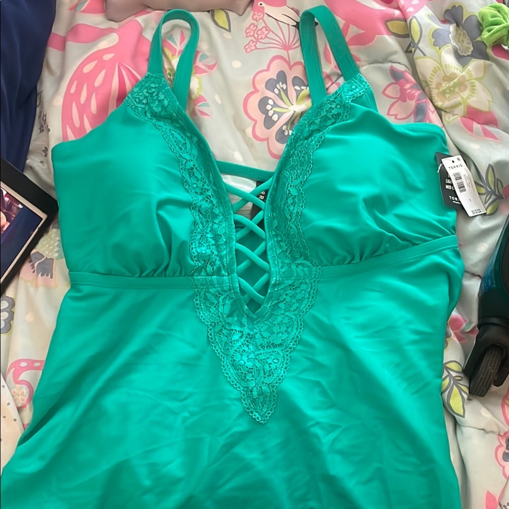 Brand new Torrid tankini top size 1